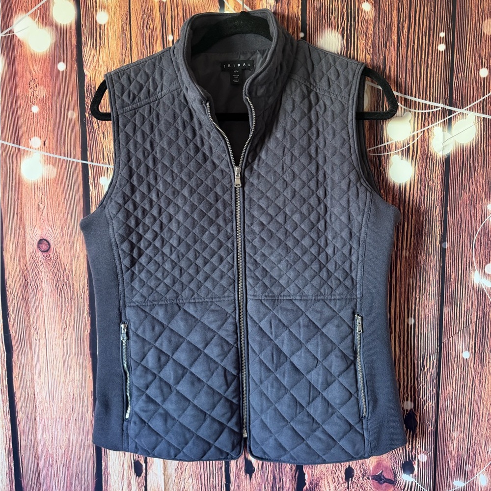 Tribal Women's Black Quilted Vest Like New!